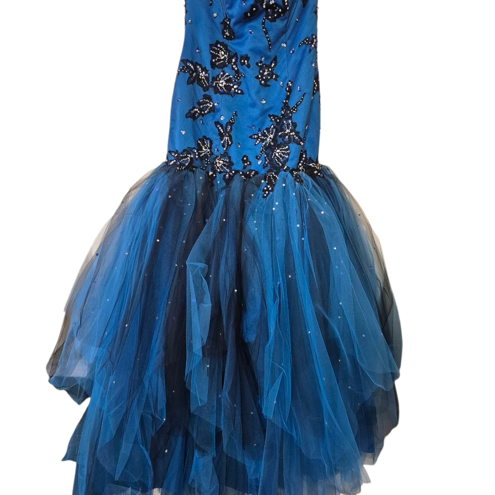 4 Madeline Gardener Blue and Black Prom Dress NwT - Picture 5 of 15